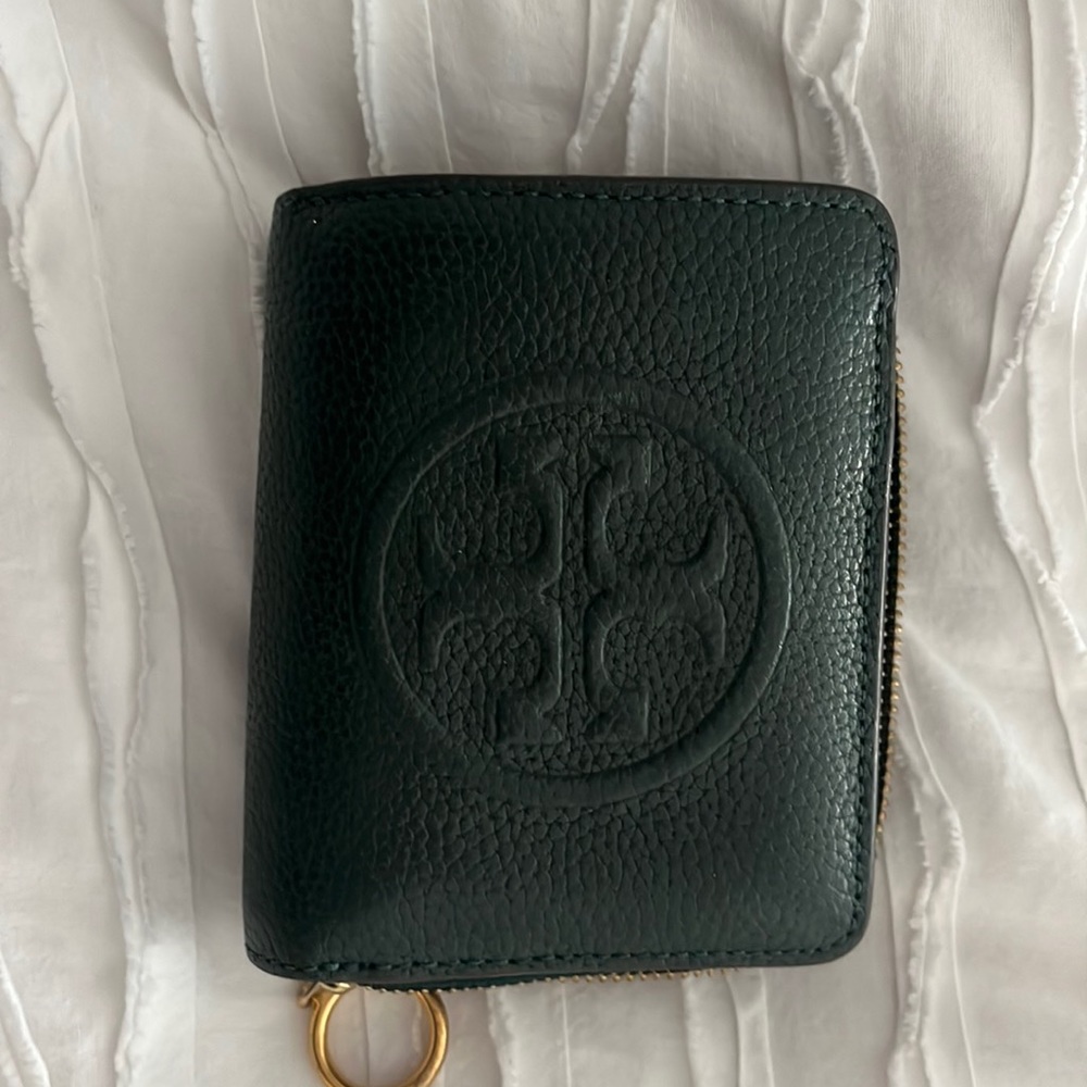 Tory Burch leather wallet